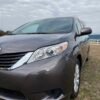 2013 TOYOTA SIENNA LE 55K MILLAS