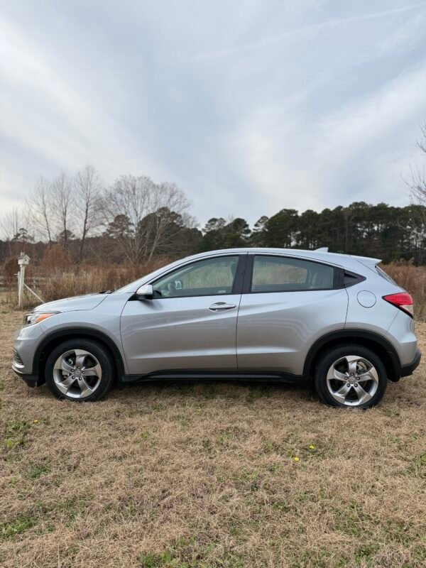 2020 HONDA HR-V LX 2020   |    50K MILES