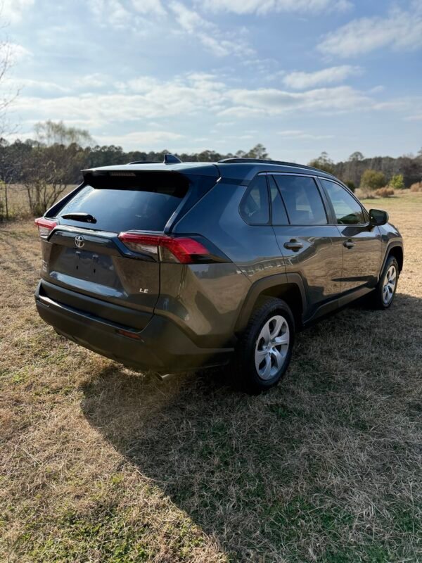 2022 TOYOTA RAV4 LE   |   45K MILLAS