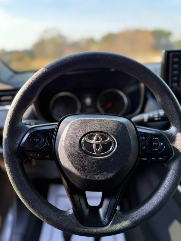 2022 TOYOTA RAV4 LE   |   45K MILLAS