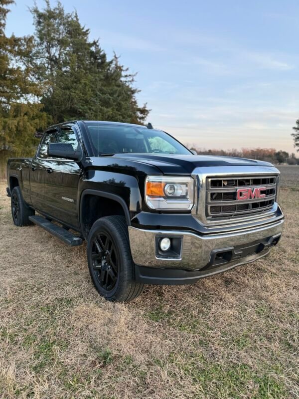 2015 GMC SIERRA SLE 165K MILES