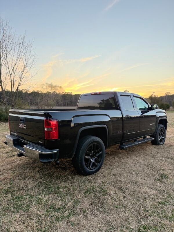 2015 GMC SIERRA SLE 165K MILES