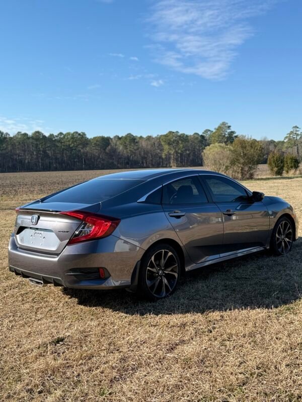 2020 HONDA CIVIC SPORT  95 K MILES
