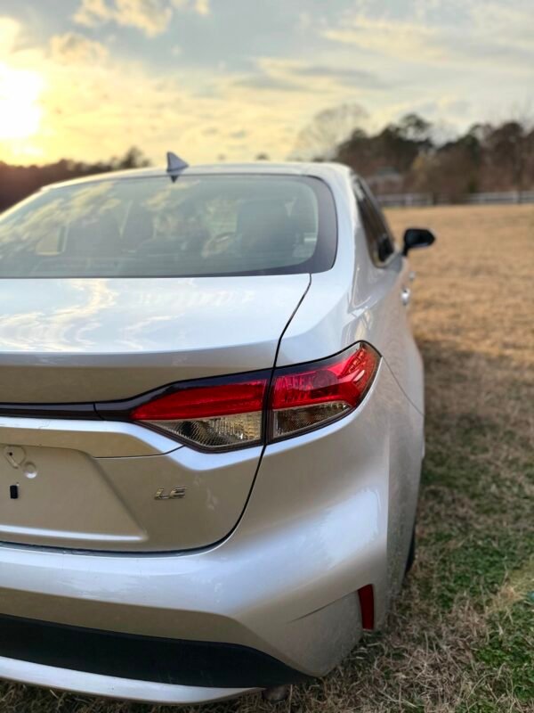 2022 TOYOTA COROLLA LE    |   76K MILES