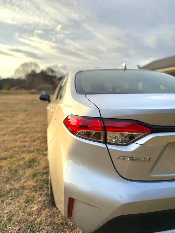 2022 TOYOTA COROLLA LE    |   76K MILES