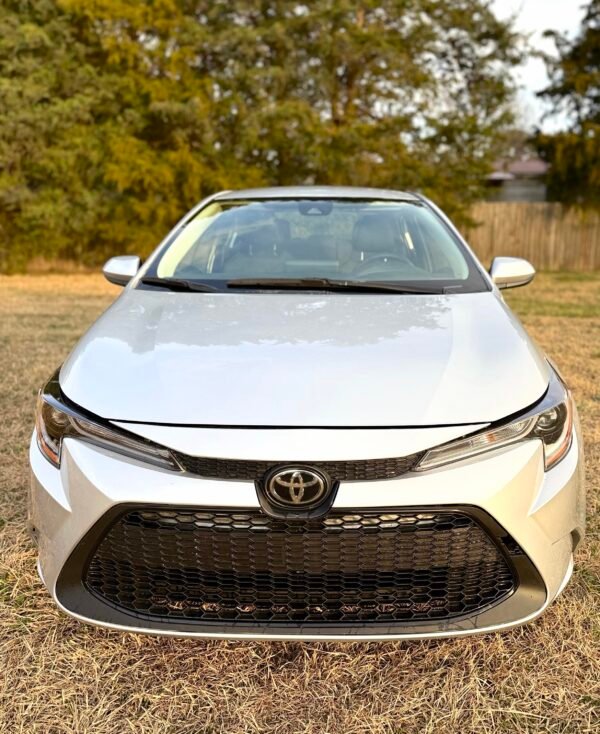 2022 TOYOTA COROLLA LE    |   76K MILES