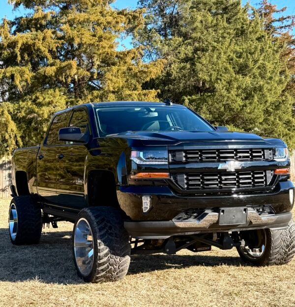2018 CHEVROLET SILVERADO LT 1500 – TEXAS EDITION | 74K MILES