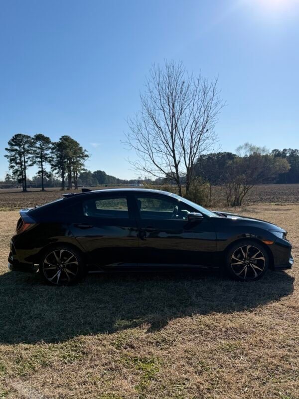 2018 HONDA CIVIC SPORT TOURING HATCHBACK | 43K MILES