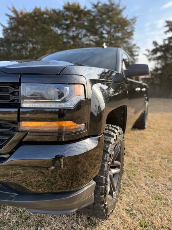 2018 CHEVROLET SILVERADO K1500 CUSTOM | 105K MILES