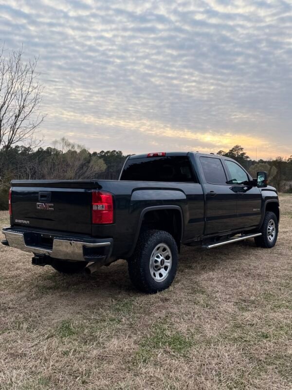 2019 GMC SIERRA 2500HD DENALI HEAVY DUTY | 135K MILES