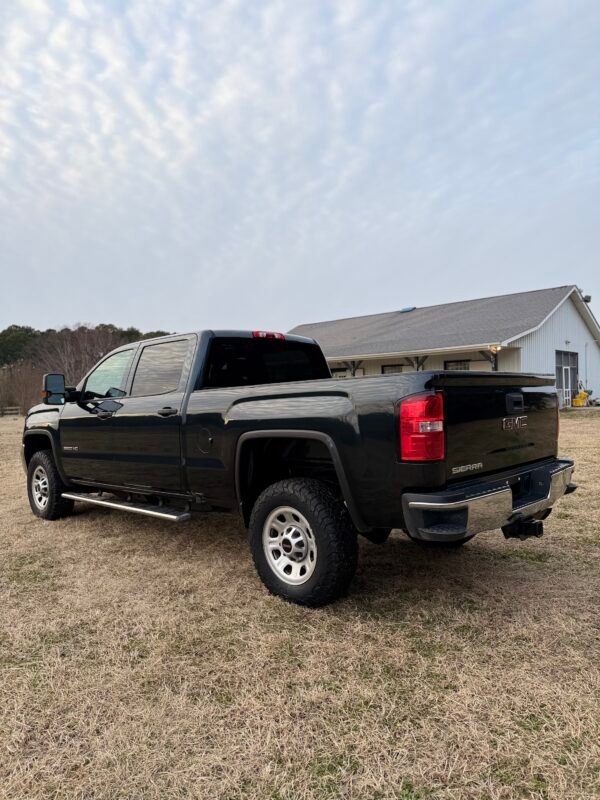 2019 GMC SIERRA 2500HD DENALI HEAVY DUTY | 135K MILES