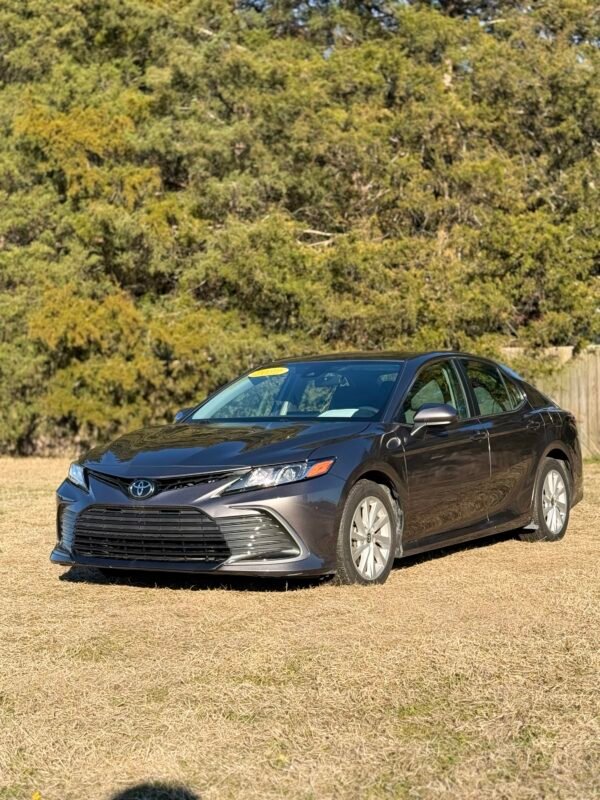 2022 TOYOTA CAMRY   |   20 K MILES