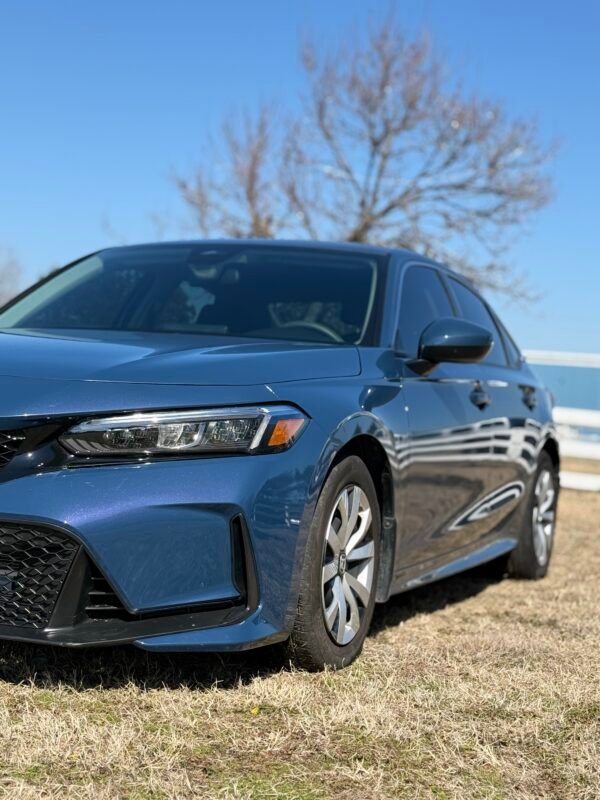 2025 HONDA CIVIC LX 6K MILES