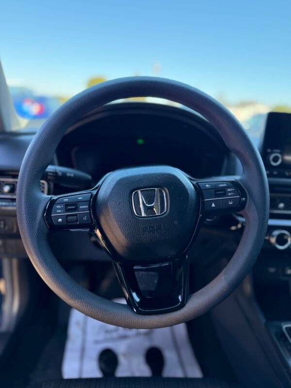 2025 HONDA CIVIC LX 6K MILES