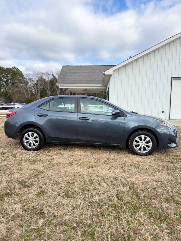 2018 TOYOTA COROLLA  L | 20K MILES