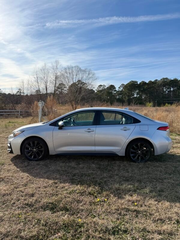 2024 TOYOTA COROLLA SE | 10K MILES
