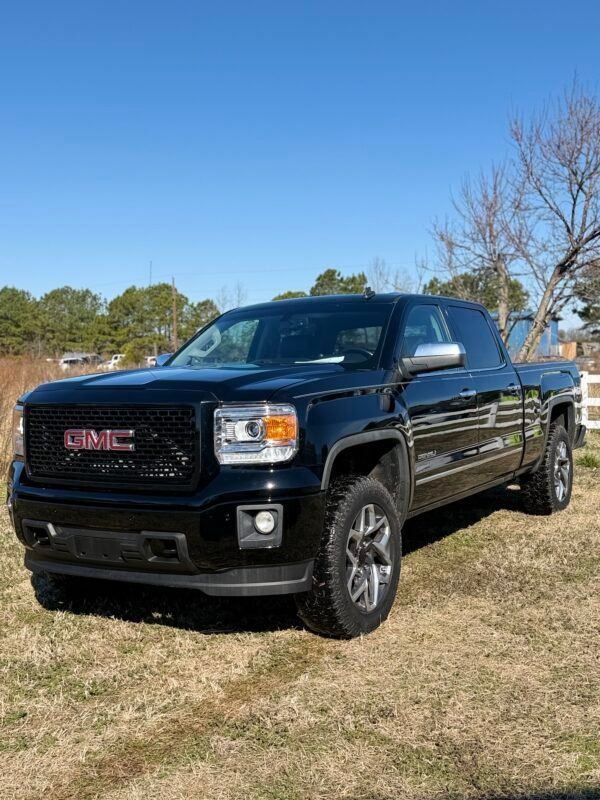 2014 GMC SIERRA DENALI K1500   |    139K MILES