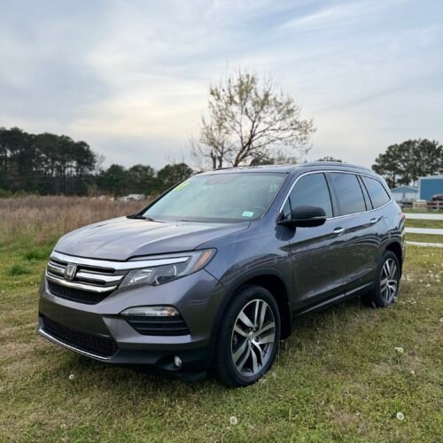 2017 HONDA PILOT TOURING AWD  |  96K MILES