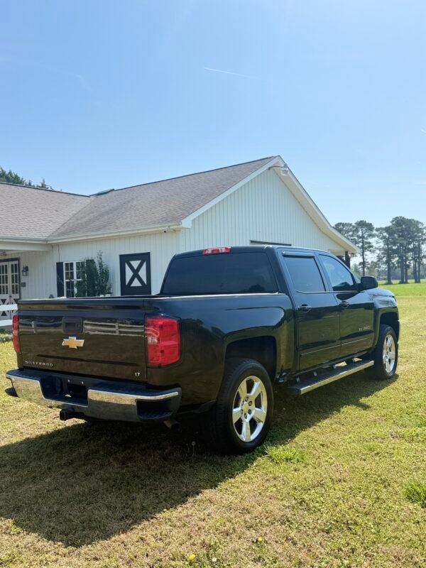 img_0543-2 2016 CHEVROLET SILVERADO LT Z71 | 131K MILES