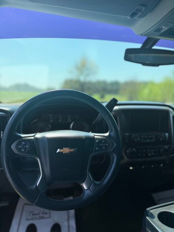 img_0549-2 2016 CHEVROLET SILVERADO LT Z71 | 131K MILES