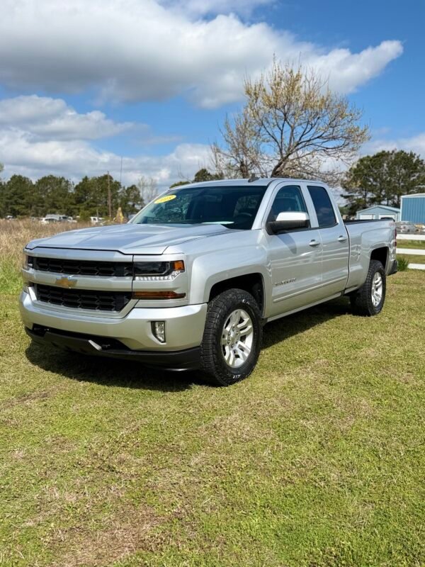 img_0618-3 2018 CHEVROLET SILVERADO LT | 116K MILES