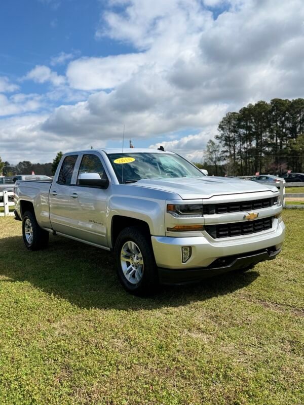 img_0620-3 2018 CHEVROLET SILVERADO LT | 116K MILES