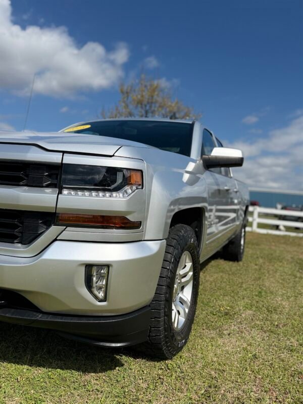 img_0633-2 2018 CHEVROLET SILVERADO LT | 116K MILES