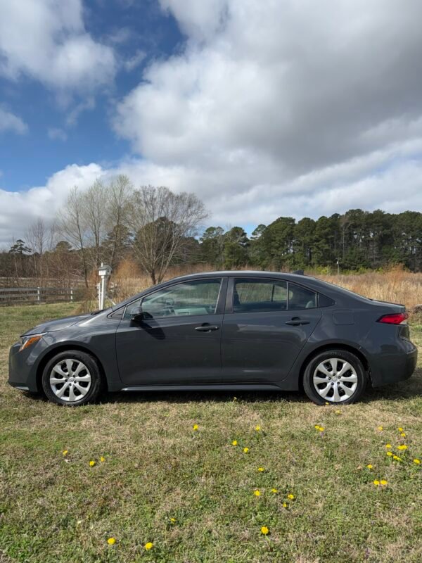 2025 TOYOTA COROLLA   |   8K MILES
