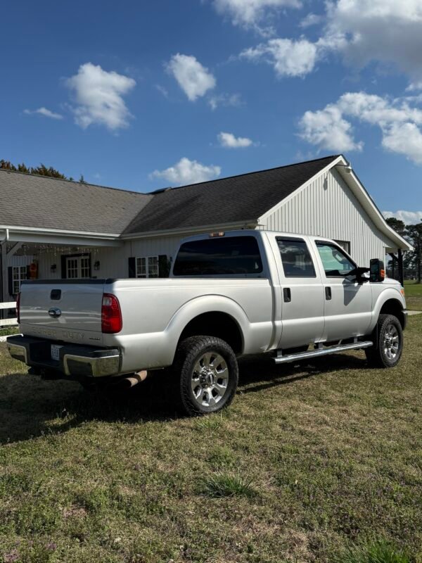2016 FORD F-350 SUPER DUTY | 126K MILES