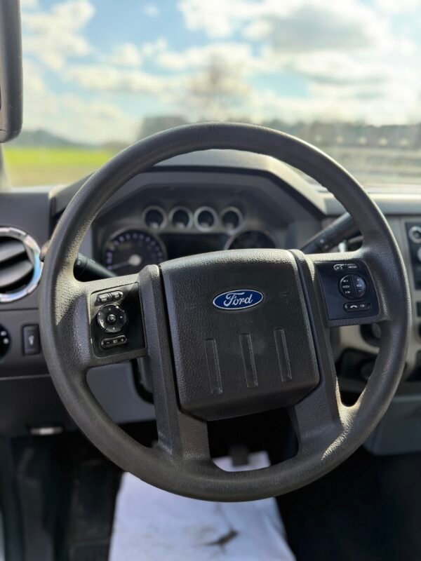 2016 FORD F-350 SUPER DUTY | 126K MILES