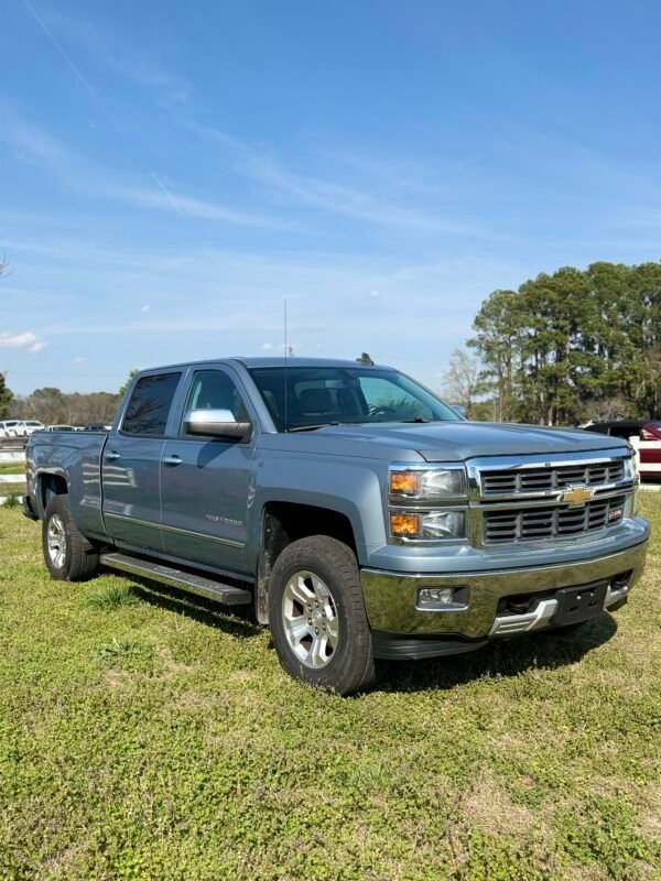 img_9555-2 2015 CHEVROLET SILVERADO LT 1500 | 81K MILES
