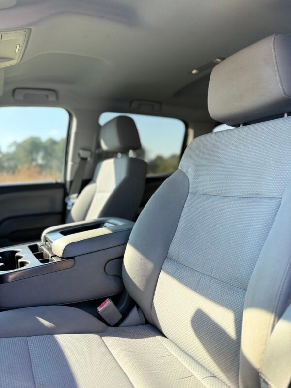 img_9562-3 2015 CHEVROLET SILVERADO LT 1500 | 81K MILES