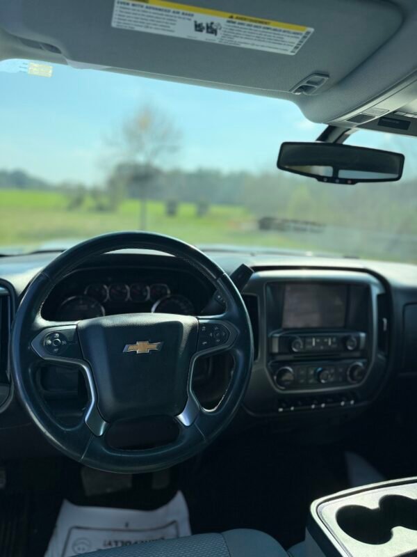 img_9563-3 2015 CHEVROLET SILVERADO LT 1500 | 81K MILES