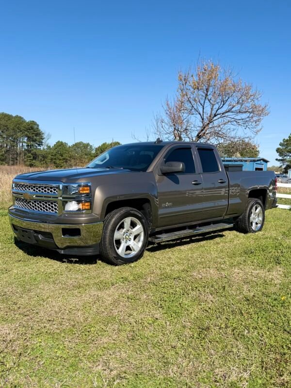 2015 CHEVROLET SILVERADO LT K1500 | 150K MILES
