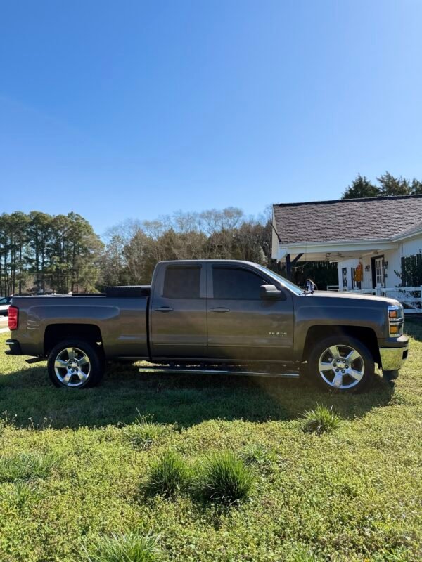 2015 CHEVROLET SILVERADO LT K1500 | 150K MILES