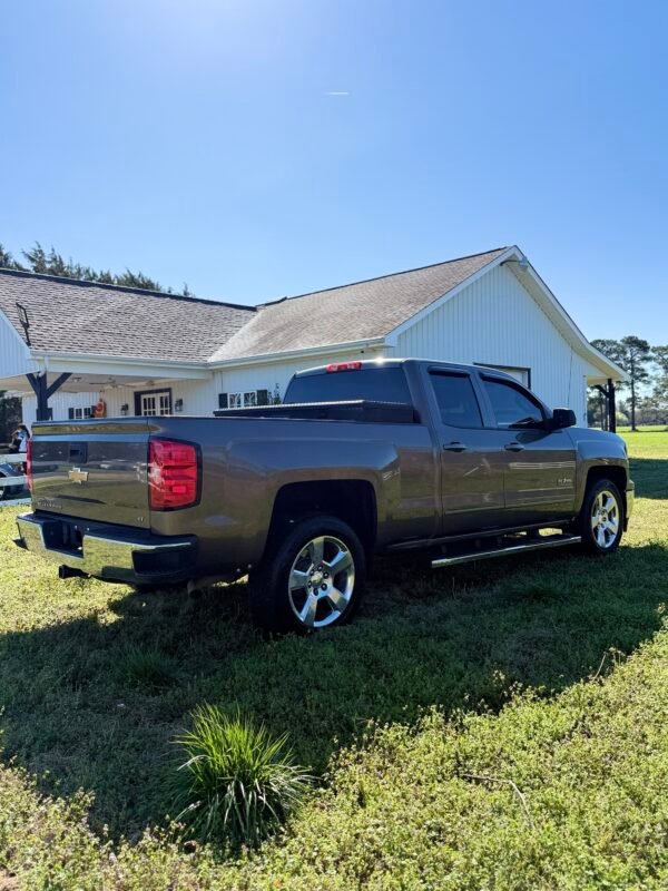 2015 CHEVROLET SILVERADO LT K1500 | 150K MILES