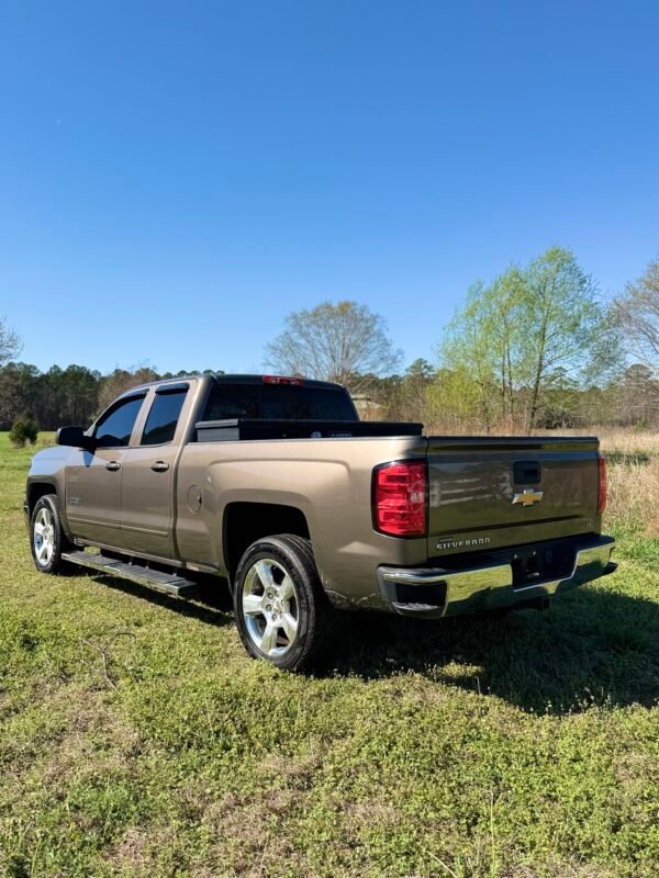 2015 CHEVROLET SILVERADO LT K1500 | 150K MILES