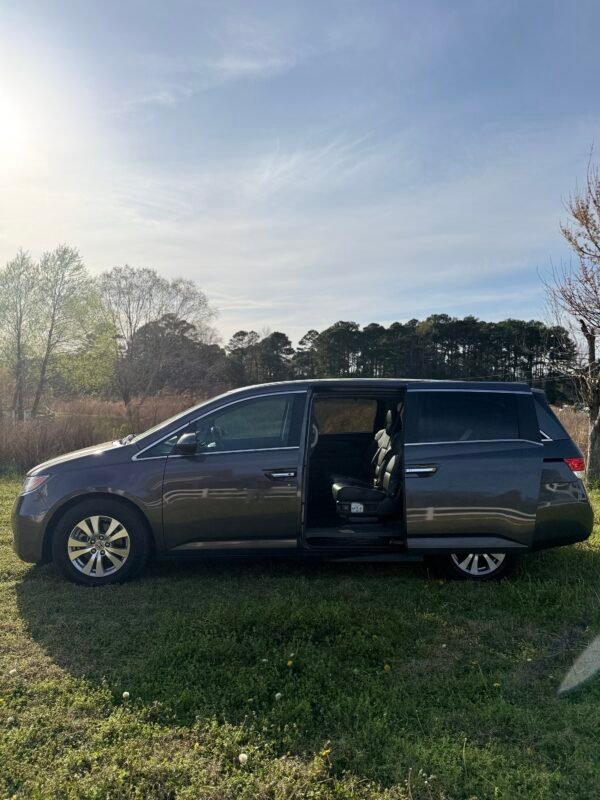 2015 HONDA ODYSSEY | 83K  MILES