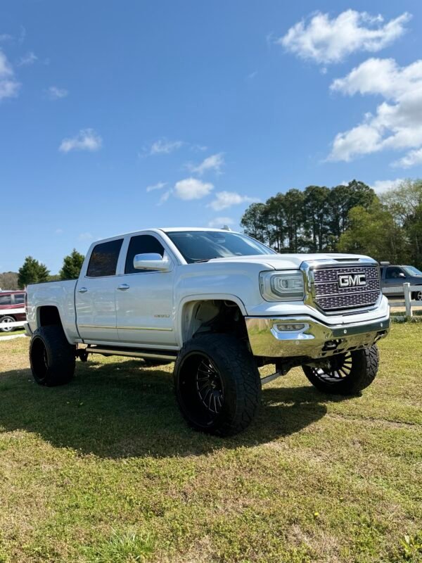 2017 GMC SIERRA DENALI