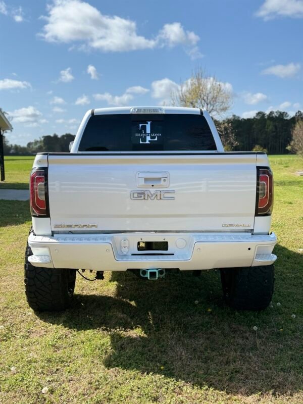 2017 GMC SIERRA DENALI