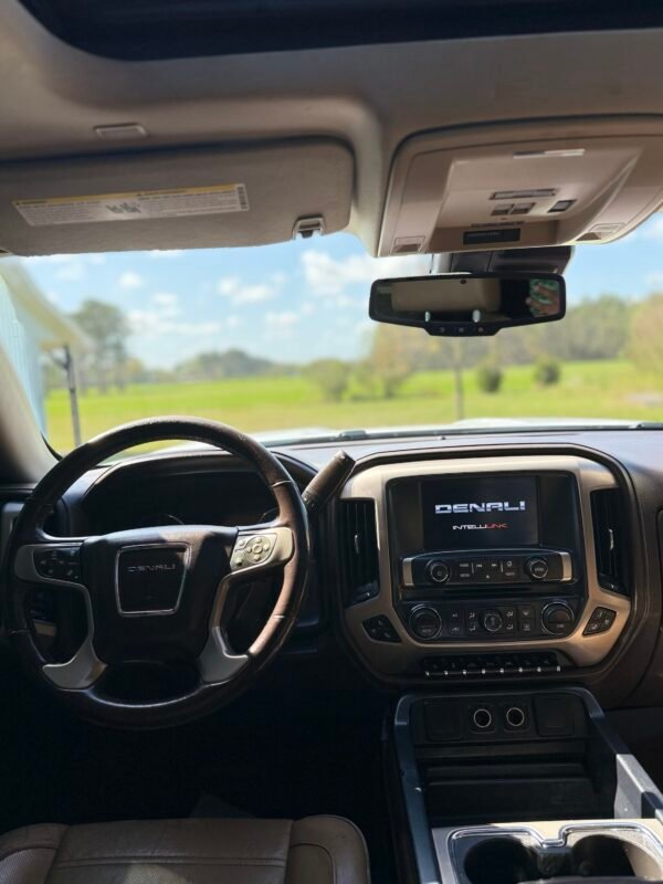 2017 GMC SIERRA DENALI