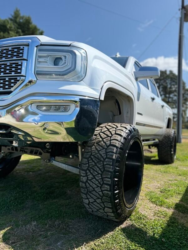 2017 GMC SIERRA DENALI