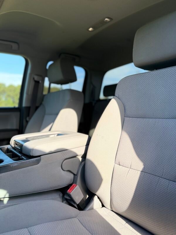 2017 CHEVROLET SILVERADO 1500 CUSTOM | 135K MILES