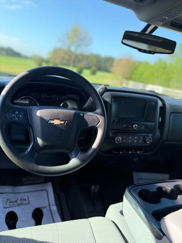 2017 CHEVROLET SILVERADO 1500 CUSTOM | 135K MILES