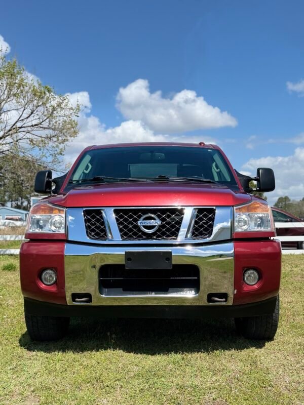 img_0978-6 2013 NISSAN TITAN 4x4 | 120K MILES