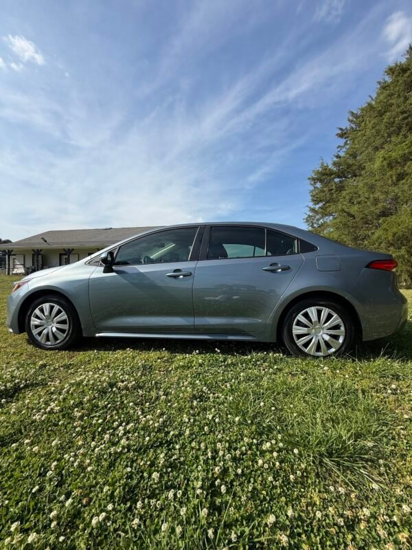 2021 Toyota Corolla | 27K MILES