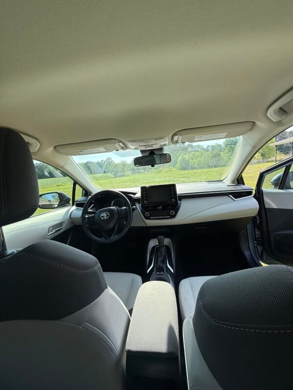 2021 Toyota Corolla | 27K MILES