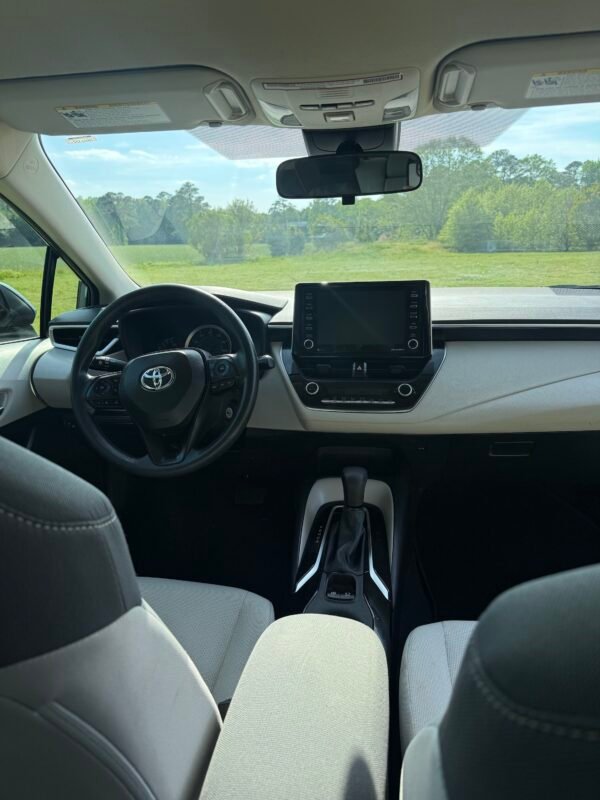 2021 Toyota Corolla | 27K MILES
