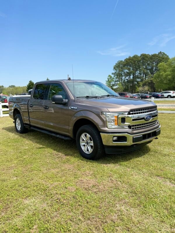 2019 FORD F-150 XLT | 115K MILES