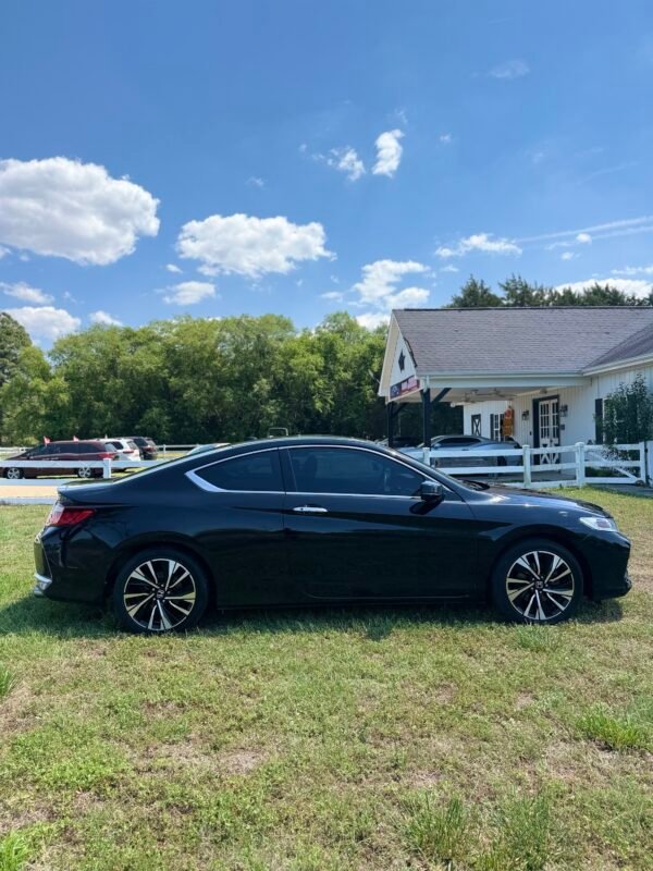 2017 HONDA ACCORD EX-L V6 | 88K